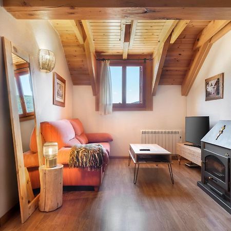 Atico Abuhardillado I Aire Acondicionado L Centrico L Garaje L Trastero I Wifi Apartment Биескас Екстериор снимка
